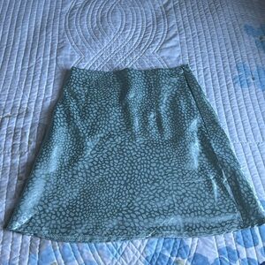 Princess Polly satin skirt!